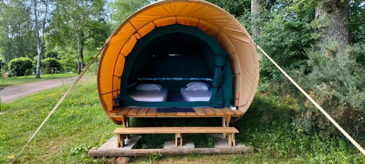 Camping 3 Etoiles - Piscine Chauffee - Vue Montagne سانت-غيرونز المظهر الخارجي الصورة