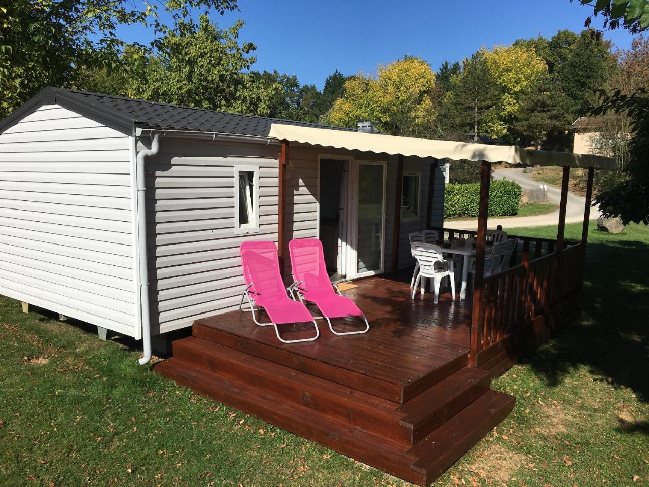 Camping 3 Etoiles - Piscine Chauffee - Vue Montagne سانت-غيرونز المظهر الخارجي الصورة